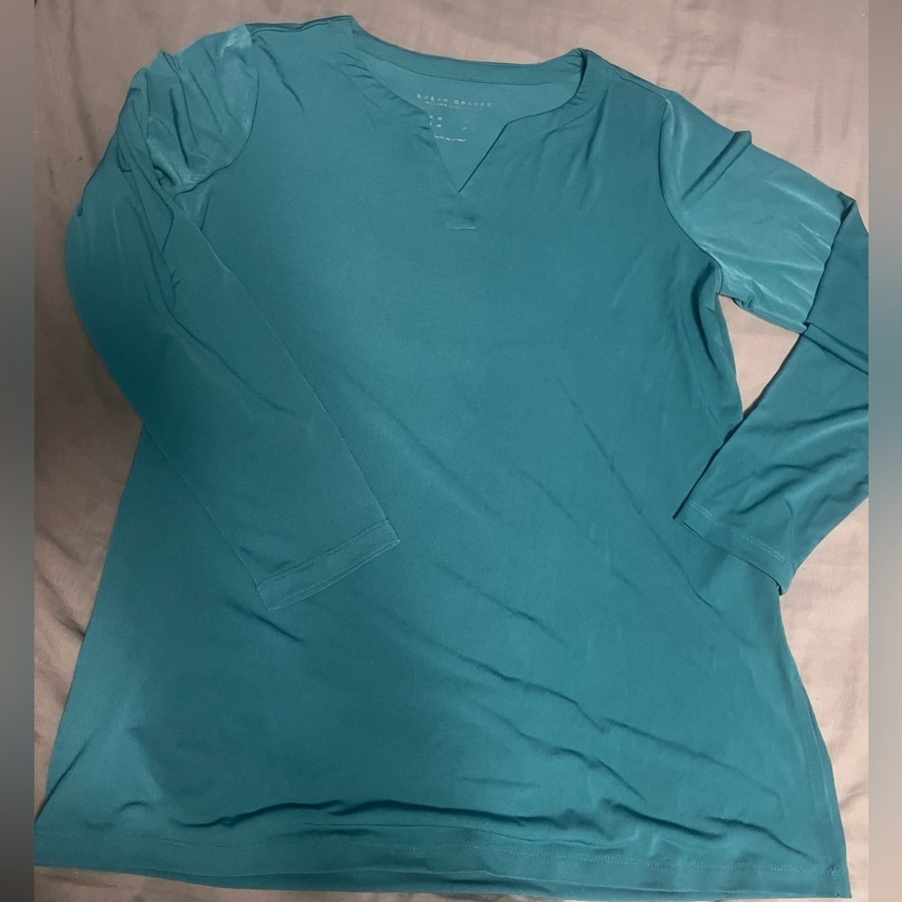 Susan graver size medium blouse - Picture 1 of 4